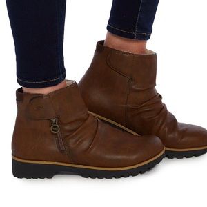 SOLD- Jambu Ellie Boot, brown, size 9
